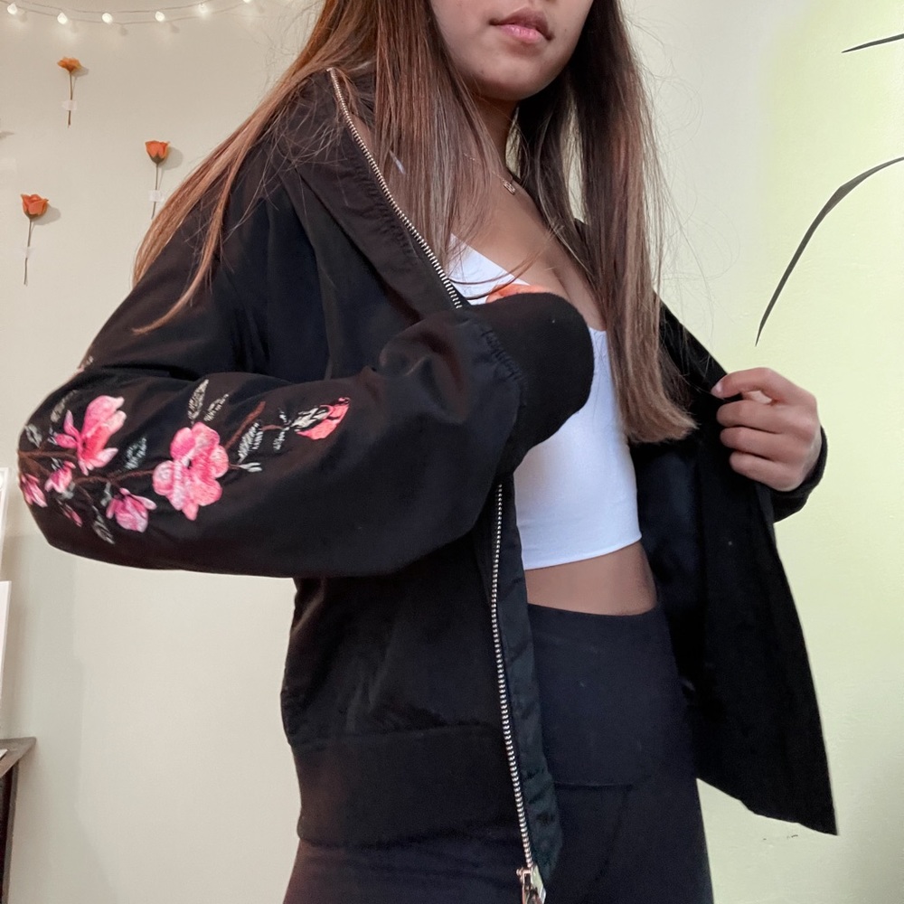 Floral embroidery bomber jacket